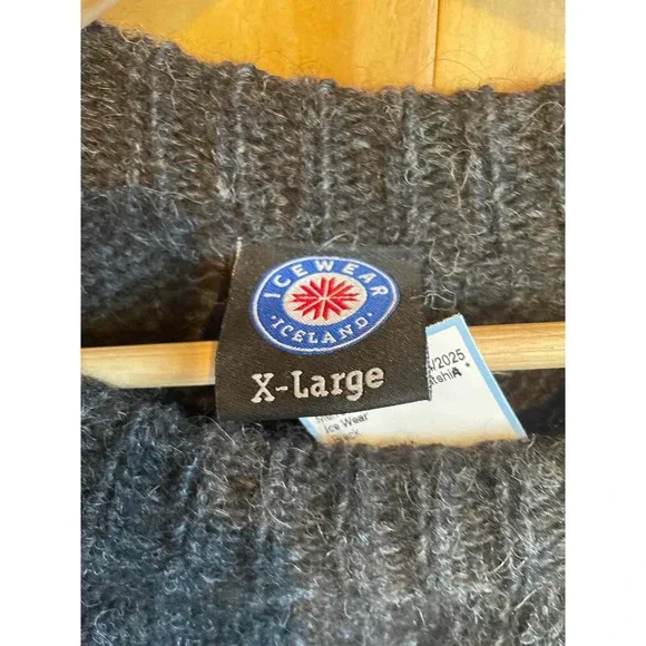 Men's Charcoal Nordic Knit Sweater - Picture 4 of 7